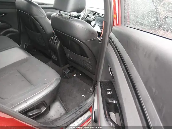 KM8JFCAE9NU124519 2022 HYUNDAI TUCSON - Image 8