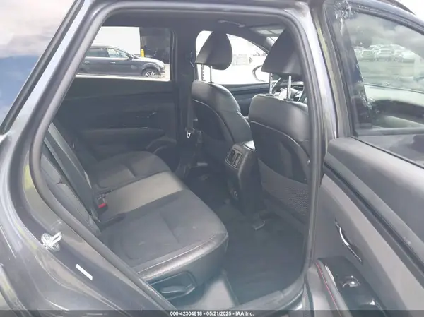KM8JFCAE9NU128456 2022 HYUNDAI TUCSON - Image 8
