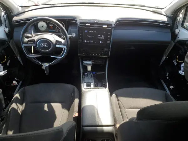 KM8JFCAEXNU110757 2022 HYUNDAI TUCSON - Image 8