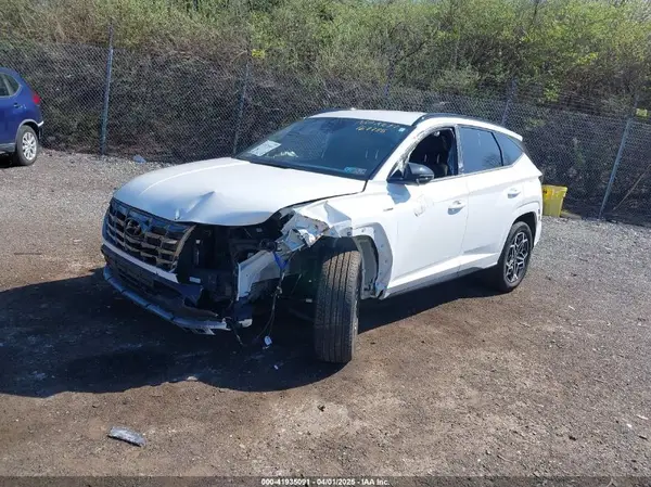 KM8JFCAEXNU167735 2022 HYUNDAI TUCSON - Image 2