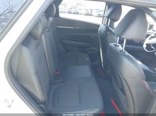 KM8JFCAEXNU167735 2022 HYUNDAI TUCSON - Image 8