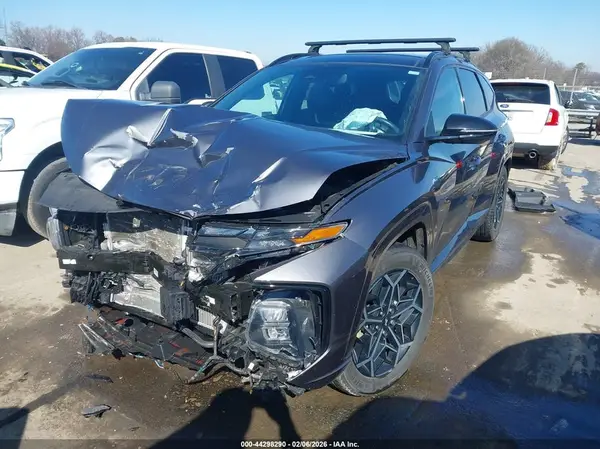 KM8JFCD16RU170372 2024 HYUNDAI TUCSON - Image 2