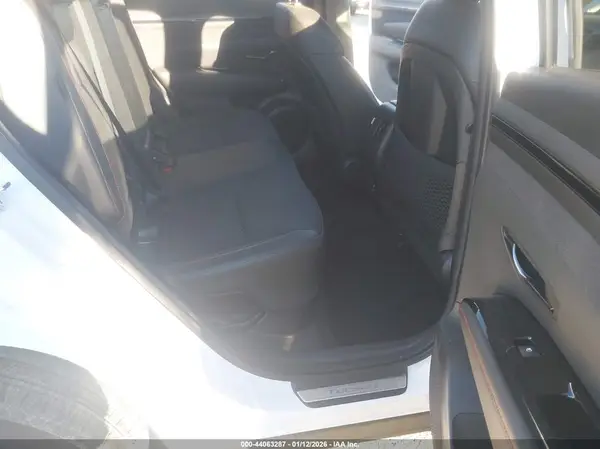 KM8JFCD17RU178237 2024 HYUNDAI TUCSON - Image 8