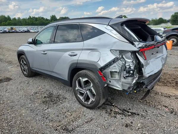 KM8JFDA20NU061824 2022 HYUNDAI TUCSON - Image 2