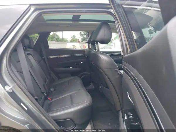 KM8JFDA25NU036630 2022 HYUNDAI TUCSON - Image 8