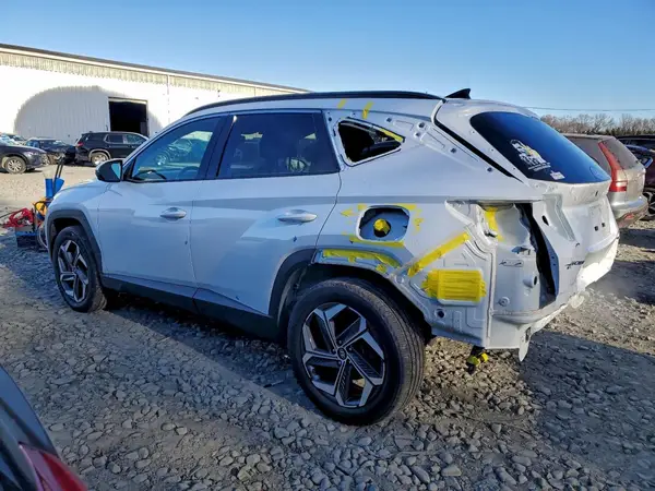 KM8JFDA25PU136200 2023 HYUNDAI TUCSON - Image 2