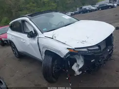 KM8JFDA29NU054211 2022 HYUNDAI TUCSON