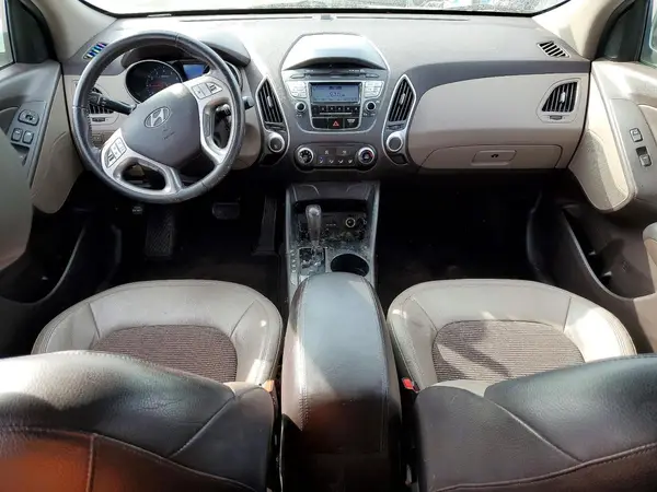 KM8JU3AC3AU110002 2023 HYUNDAI TUCSON - Image 8