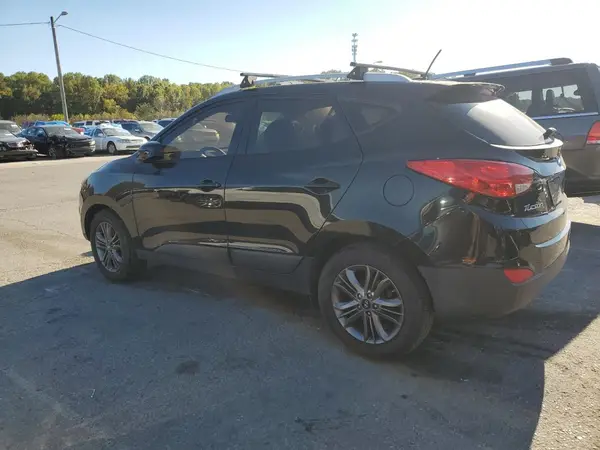 KM8JU3AG3FU972453 2021 HYUNDAI TUCSON - Image 2