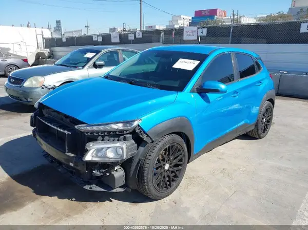 KM8K12AA0JU124834 2018 HYUNDAI KONA - Image 2