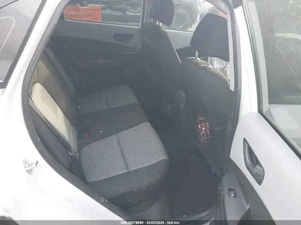 KM8K12AA0JU177582 2018 HYUNDAI KONA - Image 8