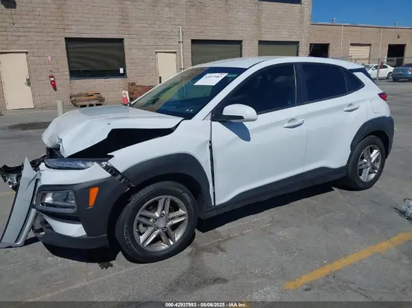 KM8K12AA0KU313811 2019 HYUNDAI KONA - Image 2