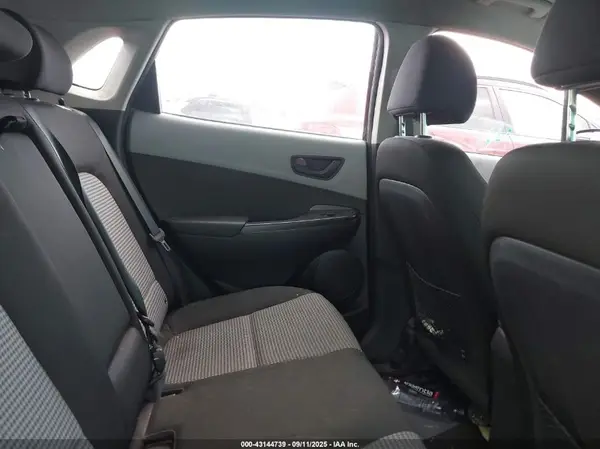KM8K12AA0KU323478 2019 HYUNDAI KONA - Image 8