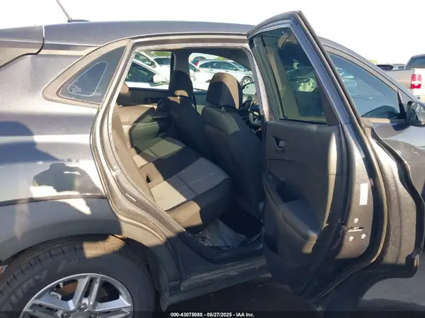 KM8K12AA0LU504596 2020 HYUNDAI KONA - Image 8