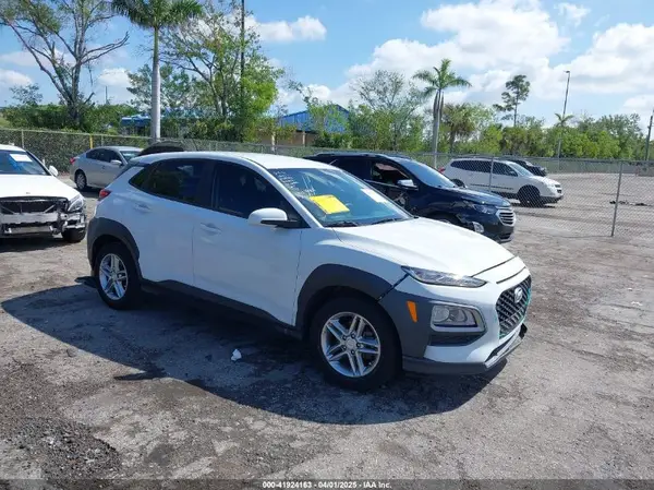 KM8K12AA0MU614100 2021 HYUNDAI KONA - Image 1