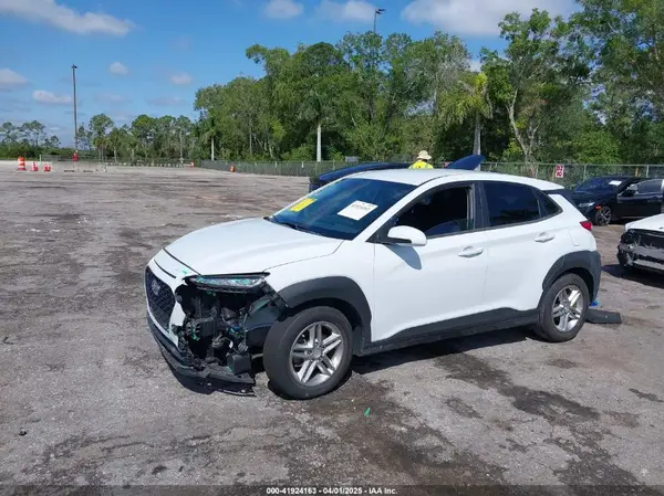 KM8K12AA0MU614100 2021 HYUNDAI KONA - Image 2