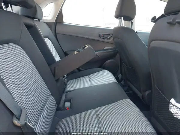 KM8K12AA0MU635769 2021 HYUNDAI KONA - Image 8