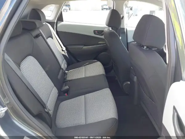 KM8K12AA0MU636808 2021 HYUNDAI KONA - Image 8