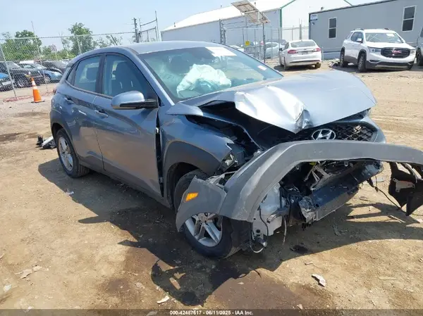 KM8K12AA0MU658596 2021 HYUNDAI KONA - Image 1