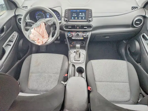 KM8K12AA1JU115284 2018 HYUNDAI KONA - Image 8