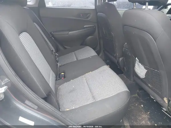 KM8K12AA1JU123563 2018 HYUNDAI KONA - Image 8
