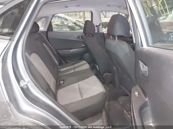 KM8K12AA1JU187912 2018 HYUNDAI KONA - Image 8