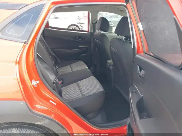 KM8K12AA1KU289034 2019 HYUNDAI KONA - Image 8