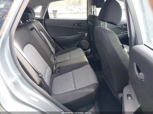 KM8K12AA1KU339558 2019 HYUNDAI KONA - Image 8