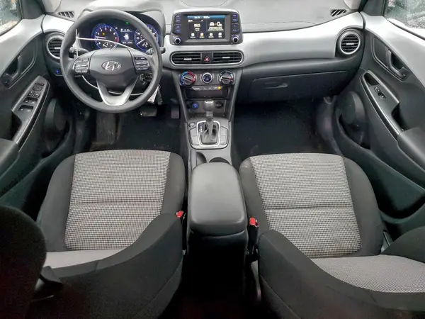 KM8K12AA1MU613215 2021 HYUNDAI KONA - Image 8