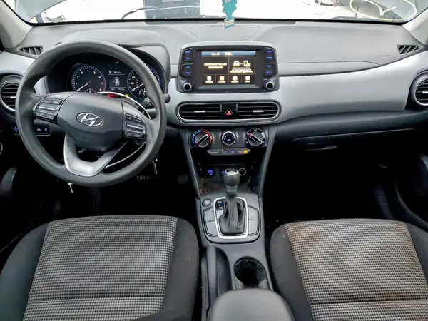 KM8K12AA1MU640592 2021 HYUNDAI KONA - Image 8