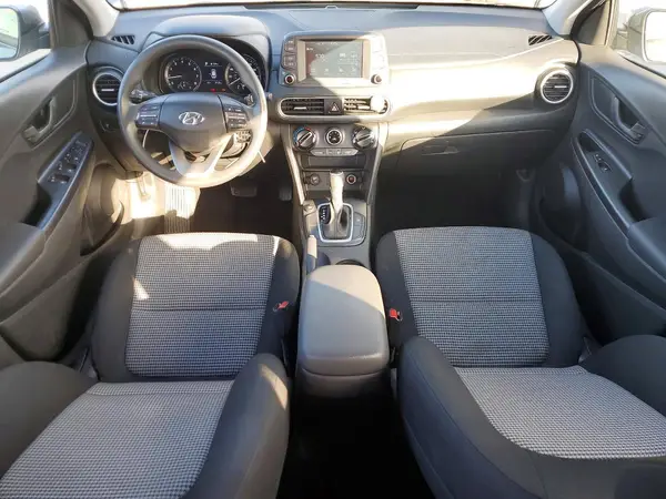 KM8K12AA1MU645226 2021 HYUNDAI KONA - Image 8