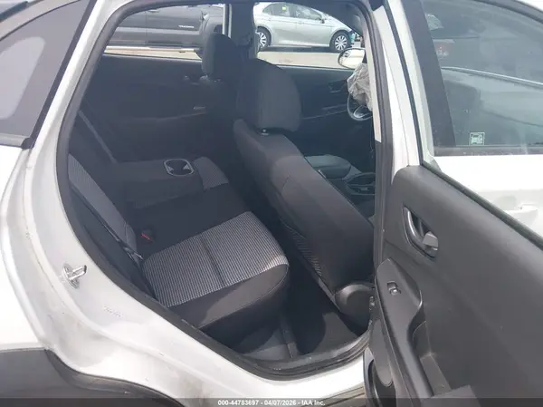 KM8K12AA1MU649261 2021 HYUNDAI KONA - Image 8
