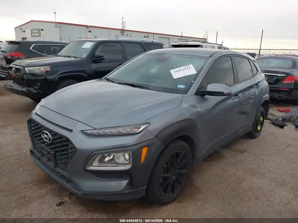 KM8K12AA1MU657862 2021 HYUNDAI KONA - Image 2