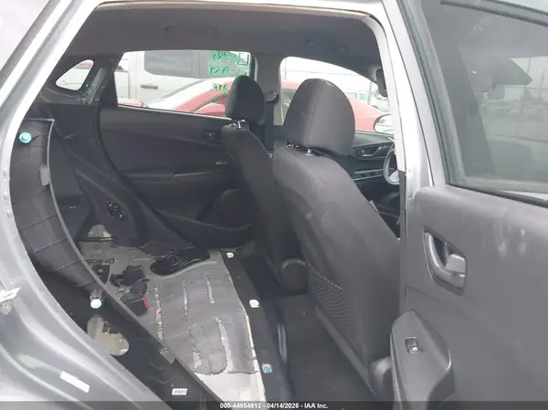 KM8K12AA1MU657862 2021 HYUNDAI KONA - Image 8