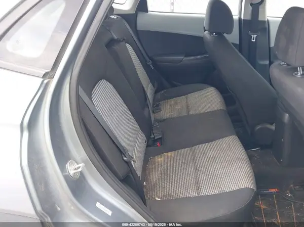 KM8K12AA1MU657909 2021 HYUNDAI KONA - Image 8