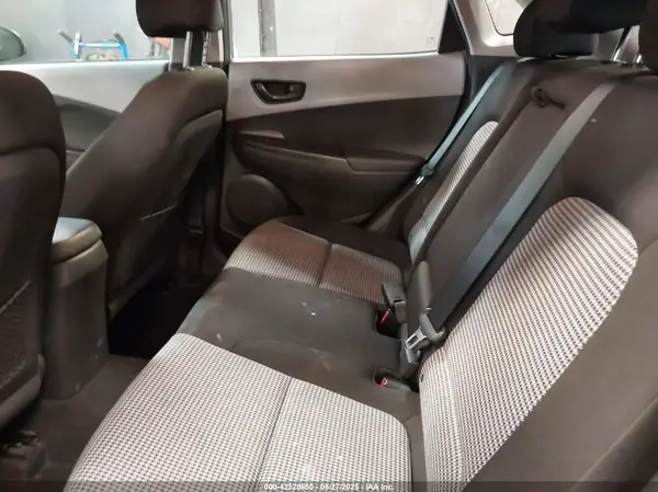 KM8K12AA1MU659448 2021 HYUNDAI KONA - Image 8