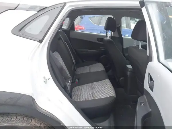 KM8K12AA1MU660146 2021 HYUNDAI KONA - Image 8