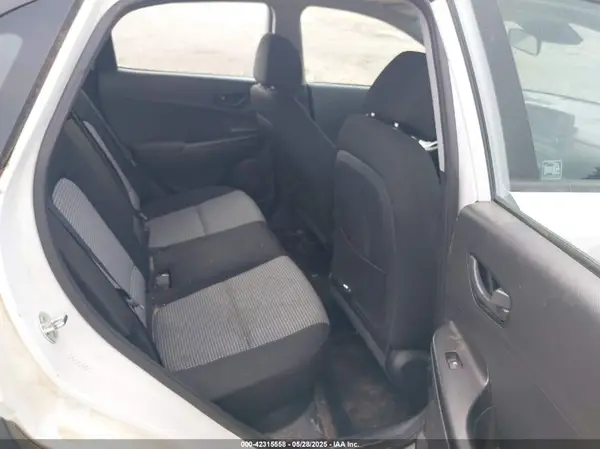 KM8K12AA1MU665363 2021 HYUNDAI KONA - Image 8