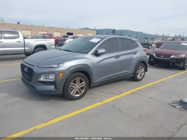 KM8K12AA1MU671941 2021 HYUNDAI KONA - Image 2