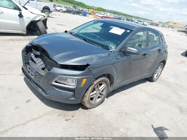 KM8K12AA1MU702475 2021 HYUNDAI KONA - Image 2