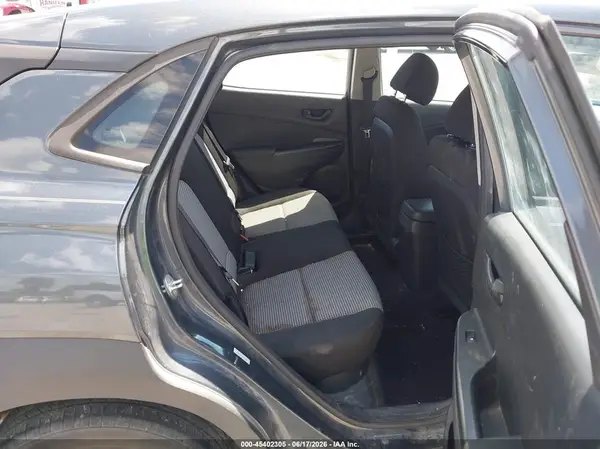 KM8K12AA1MU702475 2021 HYUNDAI KONA - Image 8