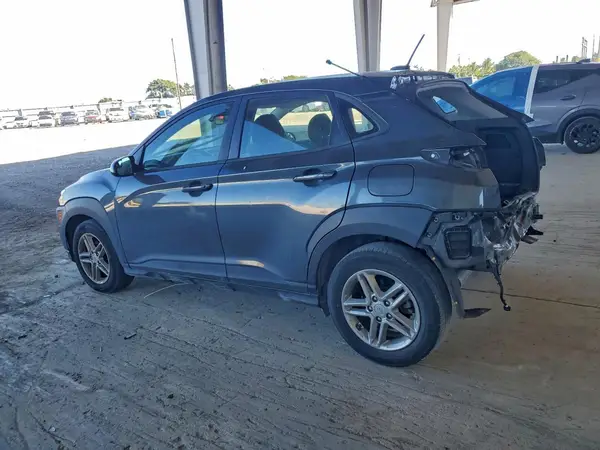 KM8K12AA1MU734570 2021 HYUNDAI KONA - Image 2