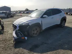 KM8K12AA2JU067567 2018 HYUNDAI KONA