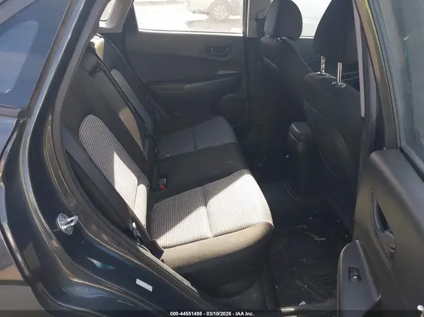 KM8K12AA2JU088869 2018 HYUNDAI KONA - Image 8