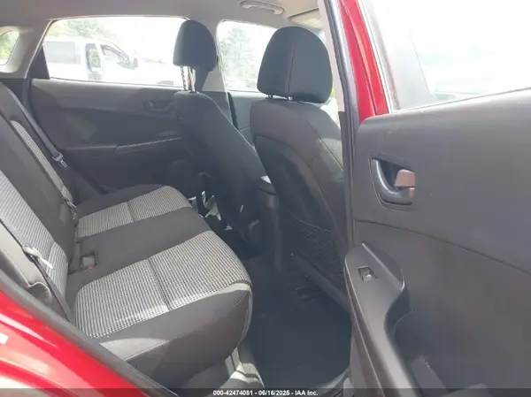 KM8K12AA2MU644148 2021 HYUNDAI KONA - Image 8