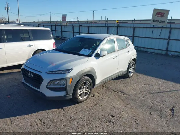 KM8K12AA2MU644909 2021 HYUNDAI KONA - Image 2
