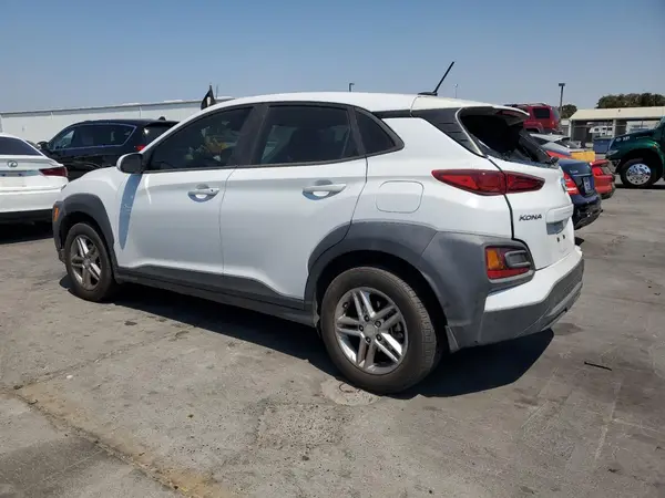 KM8K12AA3JU175762 2018 HYUNDAI KONA - Image 2