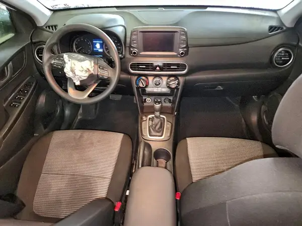 KM8K12AA3JU179911 2018 HYUNDAI KONA - Image 8