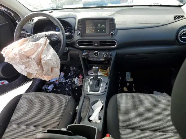 KM8K12AA3KU285972 2019 HYUNDAI KONA - Image 8