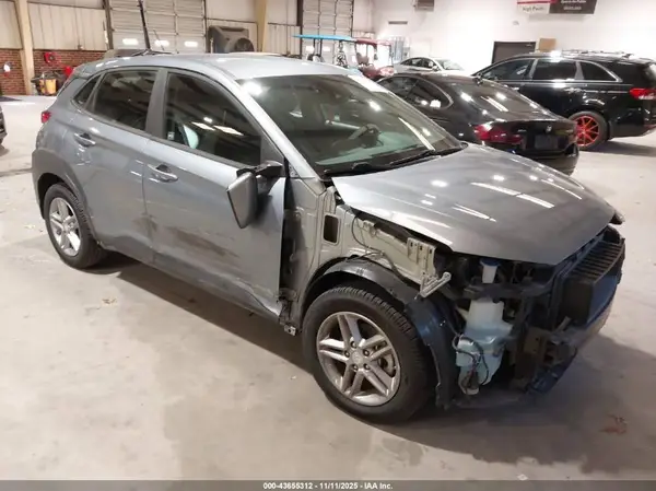 KM8K12AA3KU302639 2019 HYUNDAI KONA - Image 1